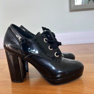Shiny heels